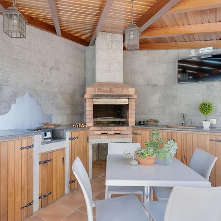 3B Villa Heated Pool Barbecue Games Room Funchal  Exteriör bild