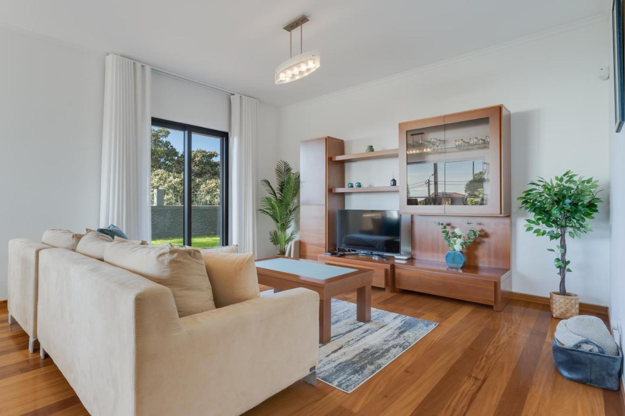 3B Villa Heated Pool Barbecue Games Room Funchal  Exteriör bild
