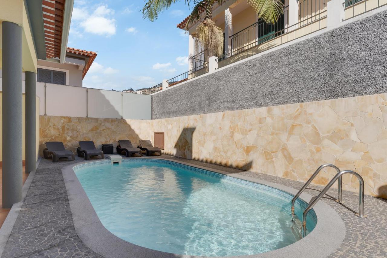 3B Villa Heated Pool Barbecue Games Room Funchal  Exteriör bild