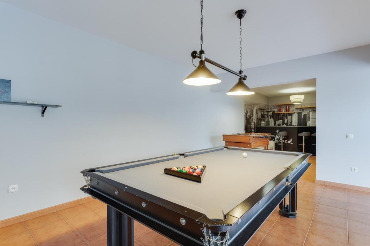 3B Villa Heated Pool Barbecue Games Room Funchal  Exteriör bild